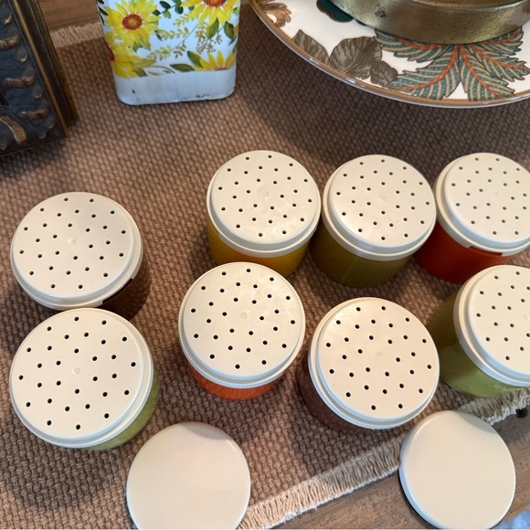 vintage Tupperware stacking spice shakers in harvest colors 1970s kitchen retro - Picture 4 of 6